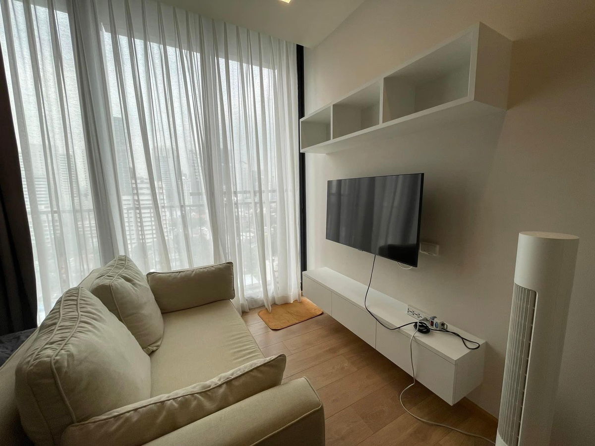 Renting noble around 33 best price