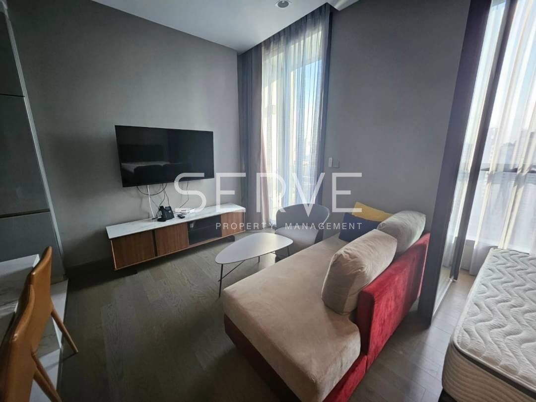 1 Bed Unit For Rent Good Location Close To MRT Phetchaburi @ The Esse at Singha Complex