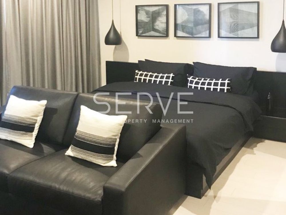 Nice Room Studio with Swimming Pool view Next to BTS Phloen Chit / Condo For Rent & Sale-Noble Ploenchit