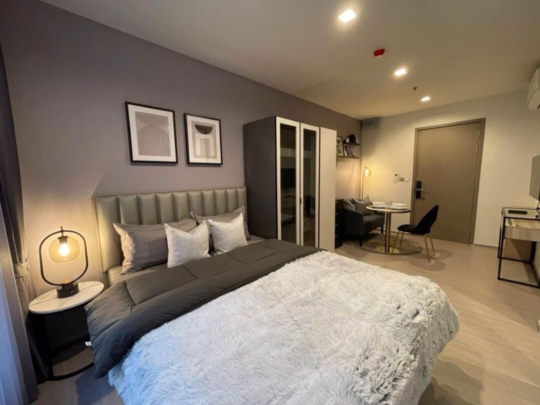 Life Asoke Hype Full เฟอร์ครบพร้อมเครื่องใช้ไฟฟ้า