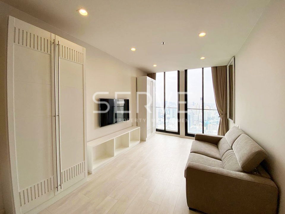 1 Bed Luxury Style Super High Fl. 40+ Nice view & Nice Location Next to BTS Phloen Chit at Noble Ploenchi Condo / For Rent