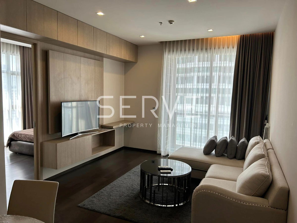 Condo For Rent Luxury Room 1 Bed with Bathtub Hight Fl. 15+ Good Location @  The XXXIX by Sansiri