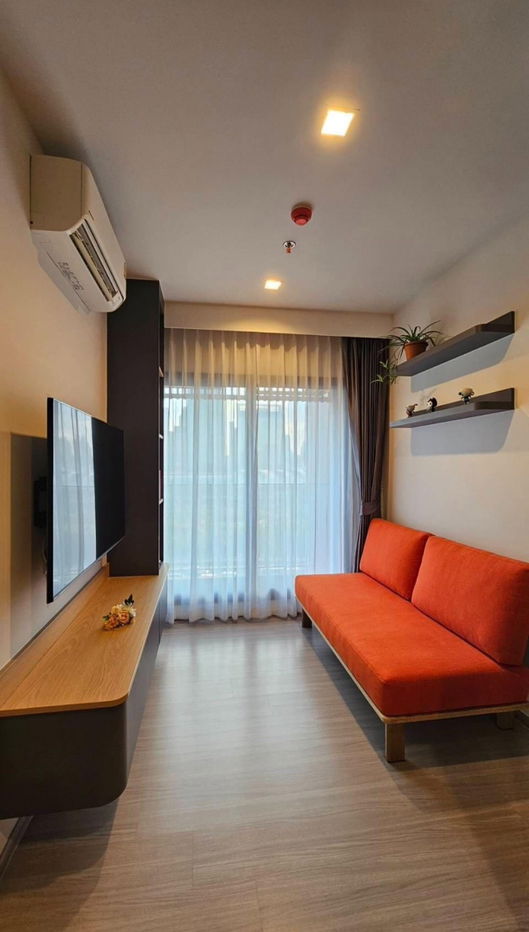 Life Asoke Hype Full Full Furnitured and electrical