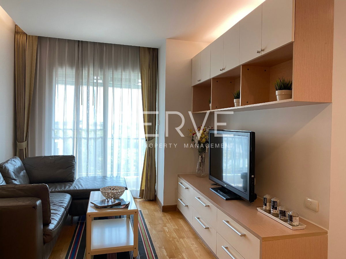 2 Beds with Bathtub 60 sq.m. Good Location Close to BTS On Nut 400 m. at Residence Sukhumvit 52 Condo / For Rent