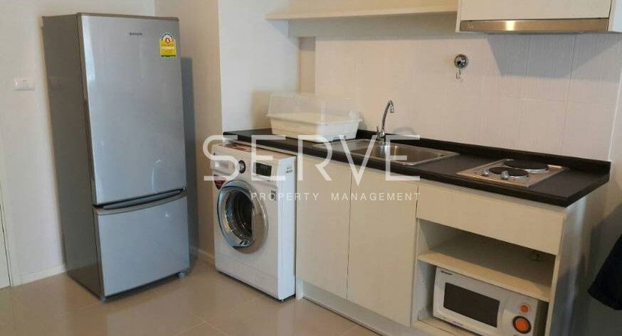2 Beds Large Room Condo High Rise Good Location MRT Phra Ram 9 400 m. @   Aspire Rama 9