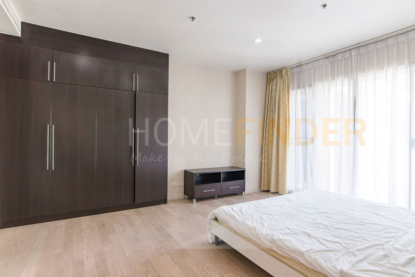 ให้เช่า โนเบิล โซโล 1 ห้องนอน