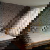 Siri On 8 1 bedroom, for rent