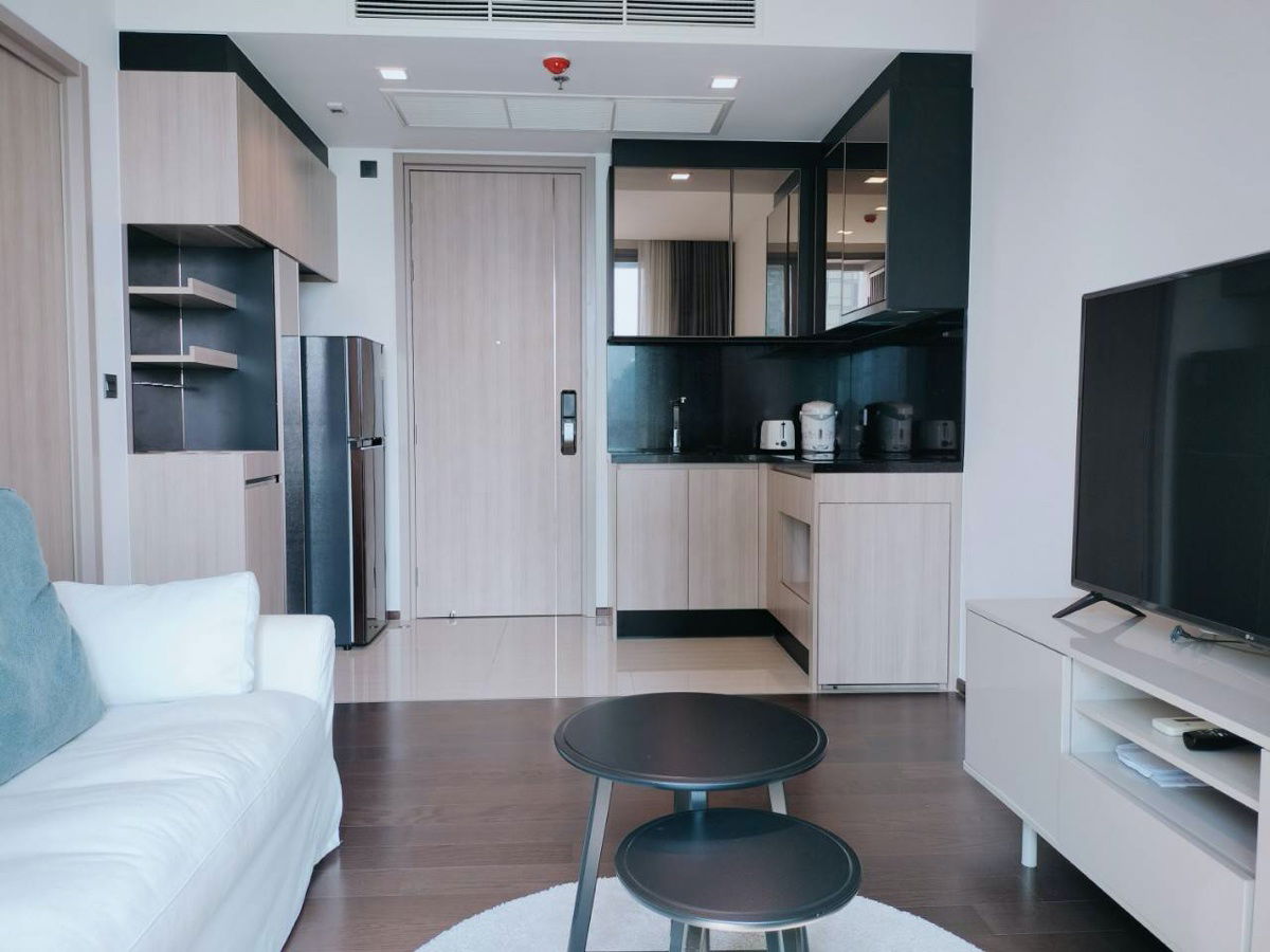 The Line Ratchathewi ( Code: S-TLR5 )