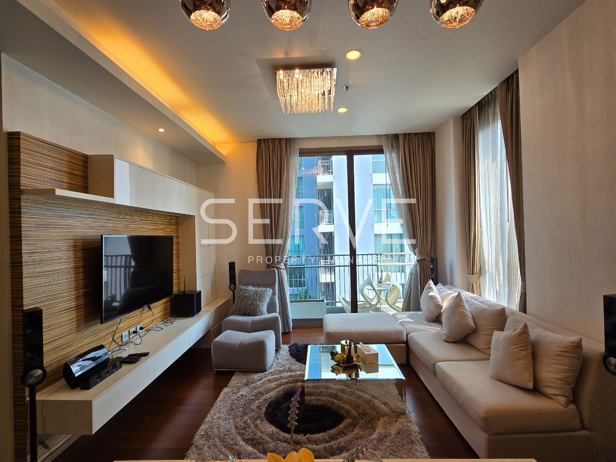 2 Beds with Bathtub Nice Room Luxury Condo Good Location Close to BTS Thong Lo 700 m.  @ Quattro by Sansiri