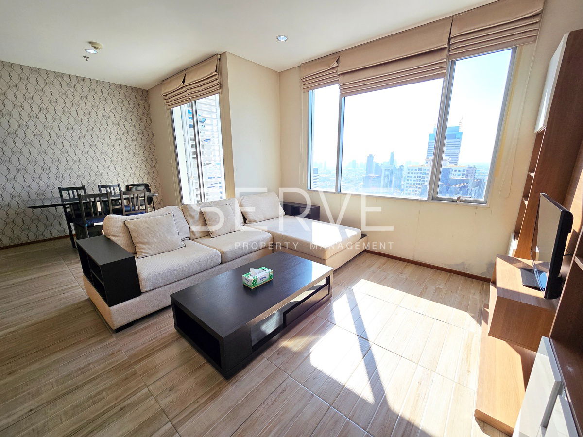 1 Bed Super High Fl. 30+ Nice View & Good Location Next to BTS Krung Thon Buri 50 m. at Villa Sathorn Condo / For Rent