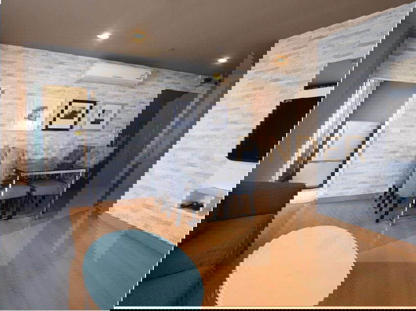 Life @ Sukhumvit 2 bedrooms, for rent