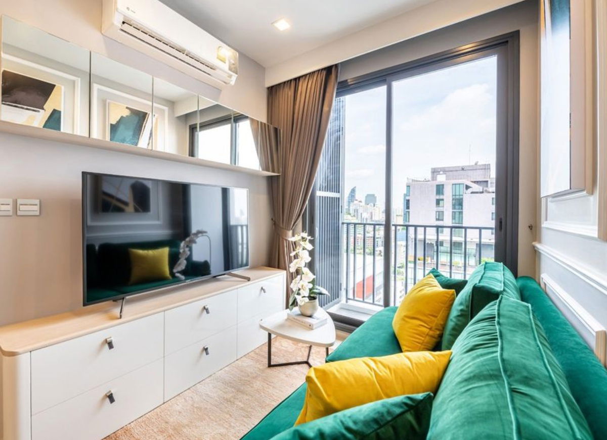 for rent M Thonglor. 2bed 58sqm. Pets ok! Line id: @pfagent