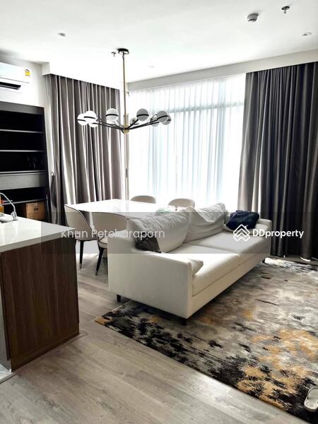 Rhythm Ekkamai Estate, Bangkok