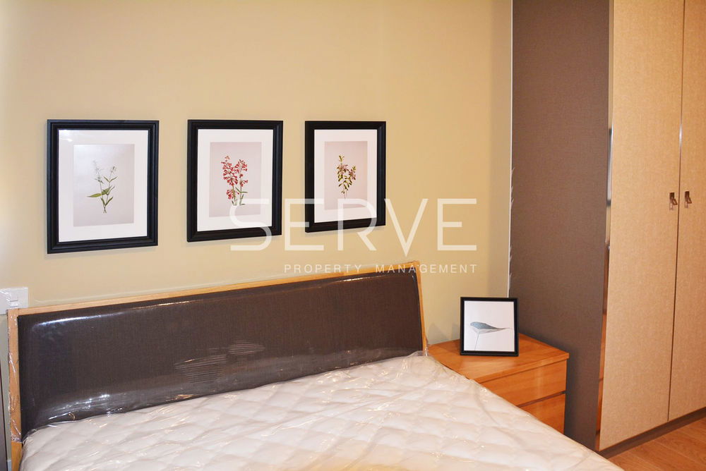 1 Bed Corner room High Fl. 10+ New Condo Close to BTS Asok & MRT Sukhumvit 550 m.-Noble BE19