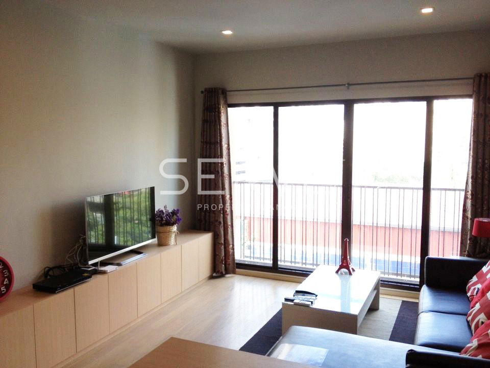 🔥35K🔥  Corner Room 1 Bed with Bathtub 53.04 sq.m. Good Location Close to BTS Phrom Phong 200 m. at Noble Refine Condo / For Rent