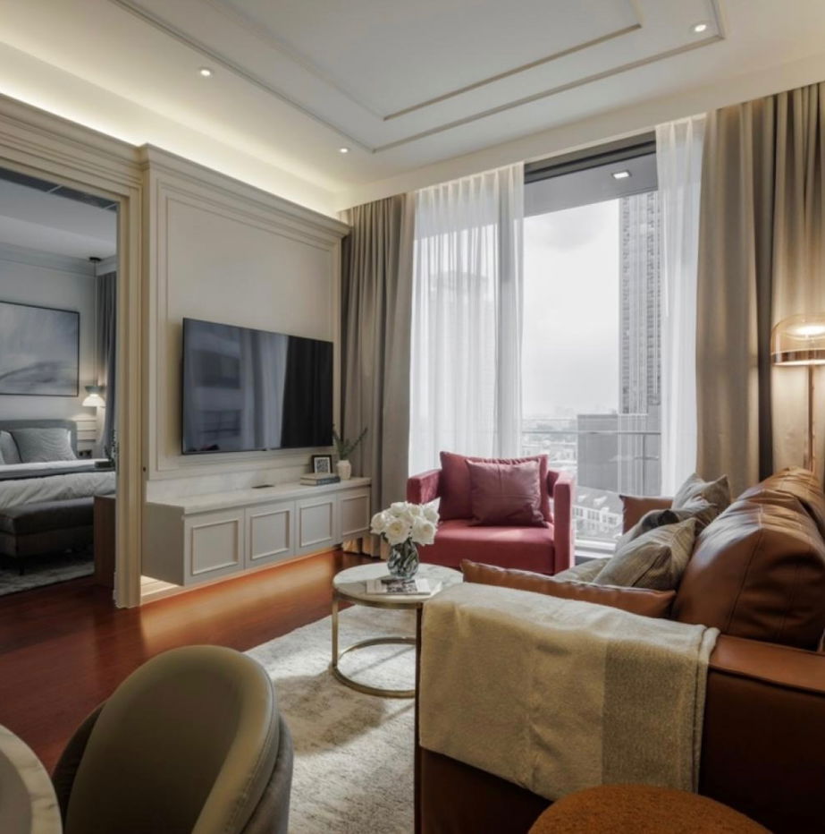 For rent, Khun By You, 2 bedrooms, beautiful, luxurious, ready to move in, near BTS Thonglor. If interested, contact Line @841qqlnr