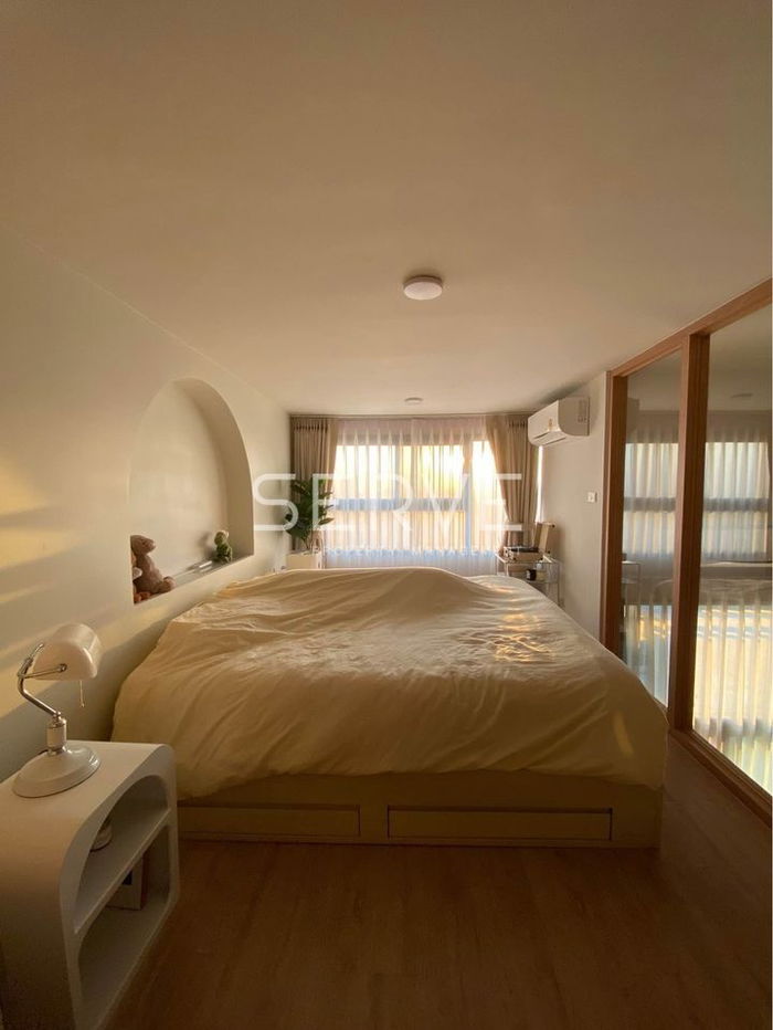 Minimal Room 1 Bed High Fl. 30+ & Perfect Location Next to MRT Phra Ram 9  @ Ideo rama 9 Asok