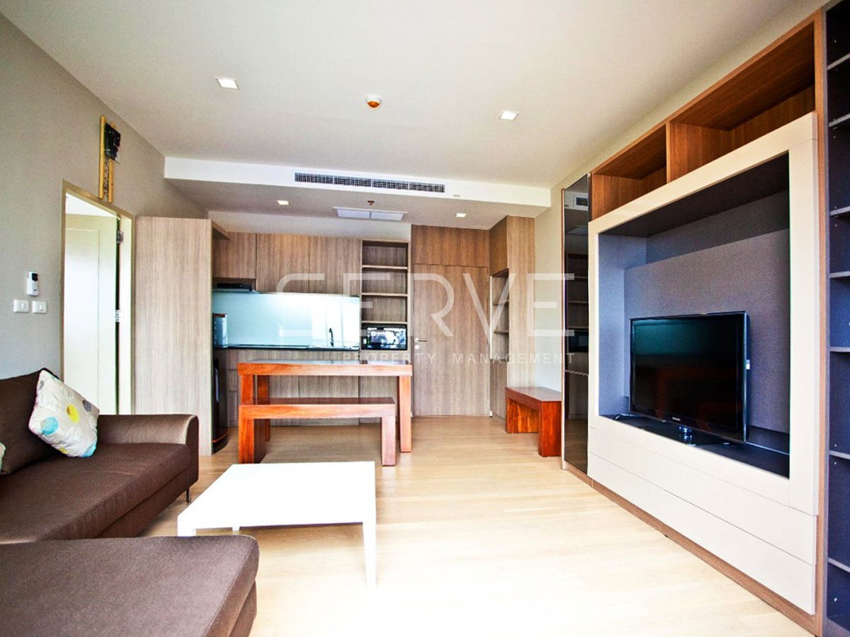 Nice 1 Bed with Bathtub fully furnished good location BTS Ekkamai   @ Noble Reveal