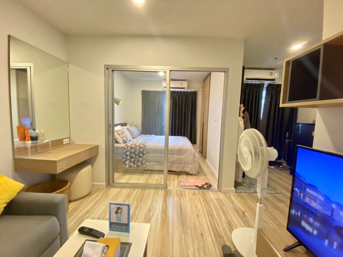 Plus Condo 28 sq m., 21st floor, price only 9,000 baht/month✨ Beautifully decorated room, high floor, very good view⛅