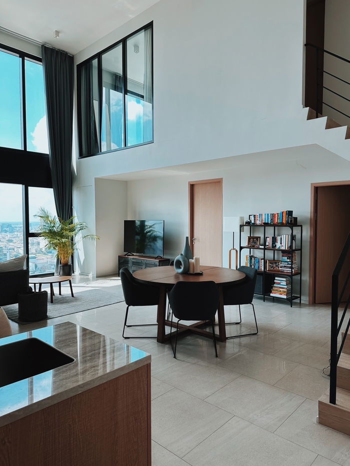 For rent The Lofts Silom - duplex room