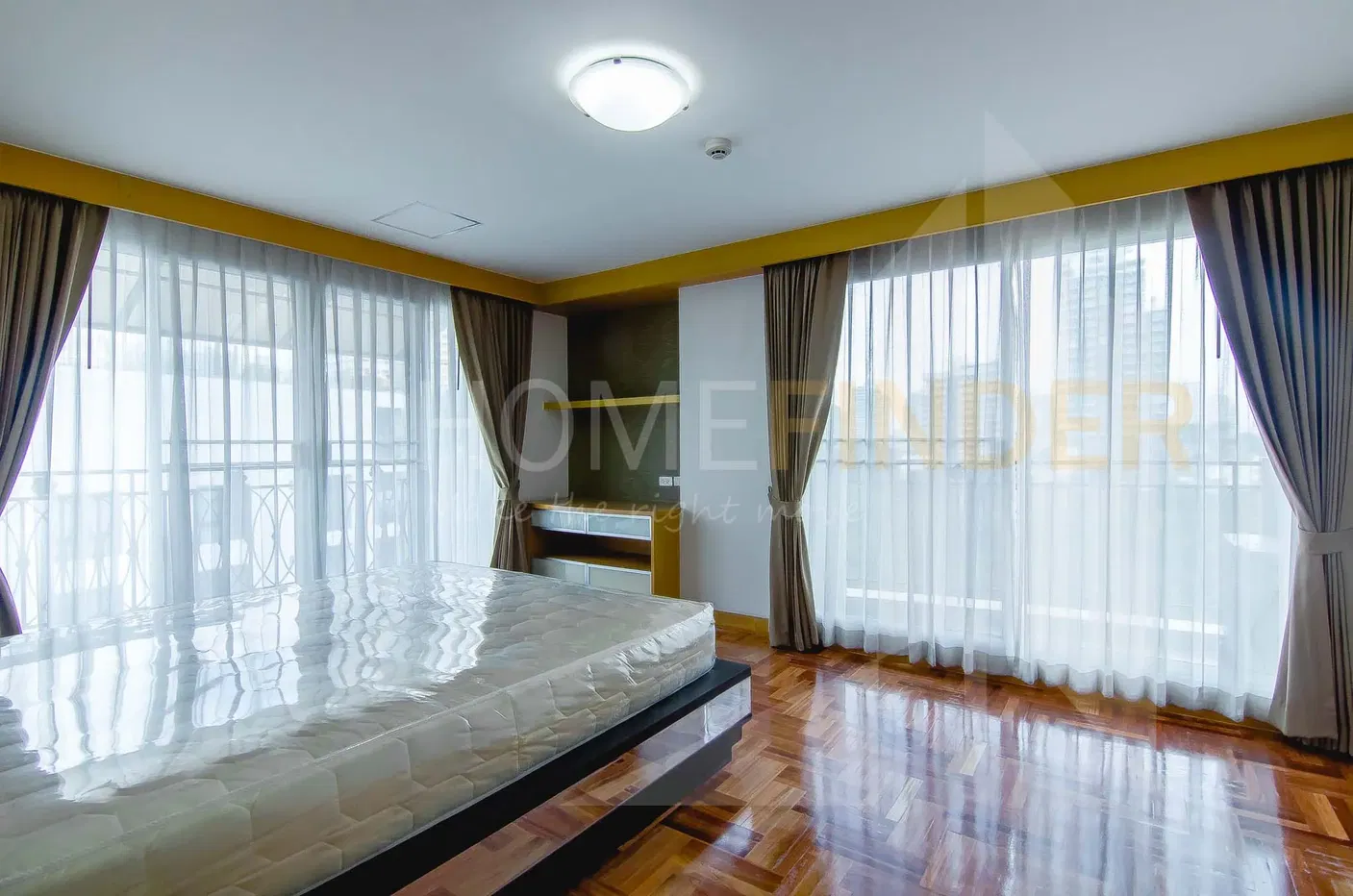 The Pavilion Place 2 bedrooms, for rent