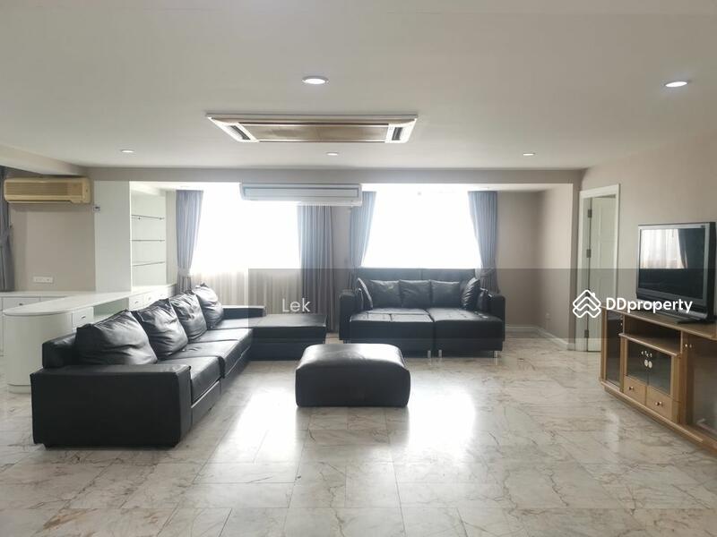 H Sukhumvit 43, Bangkok