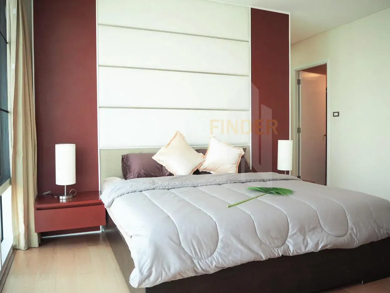Fullerton Sukhumvit  3 bedrooms, for rent