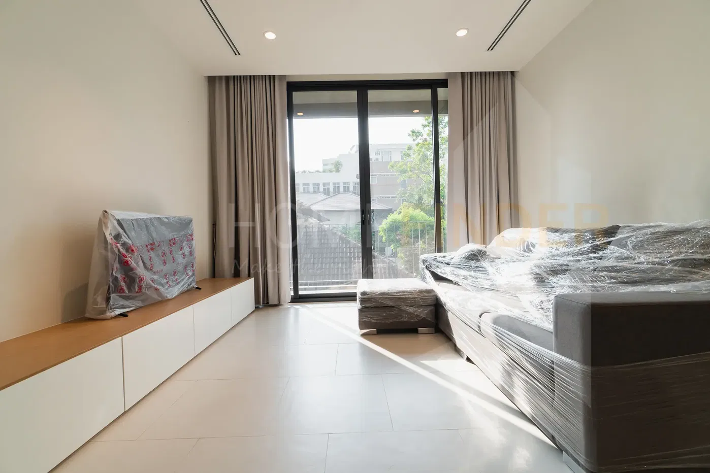 Vana Residence Sukhumvit 26 2 bedrooms, for rent