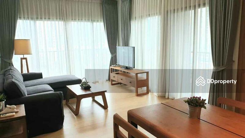 Noble Reveal, Bangkok