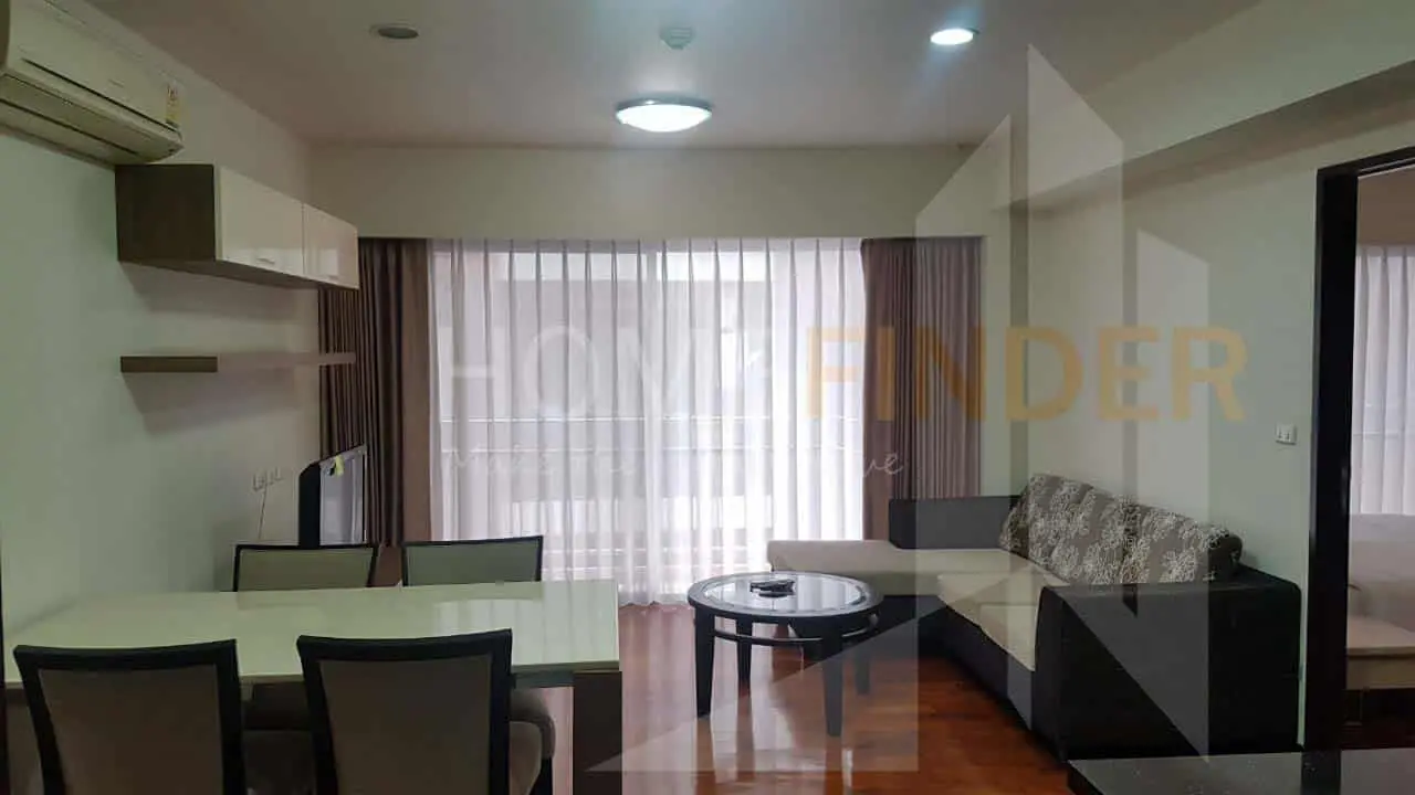 Baan Sukhumvit 14 တွင် အိပ်ခန်း ၂ ခန်း ငှားရန်ရှိသည်။
