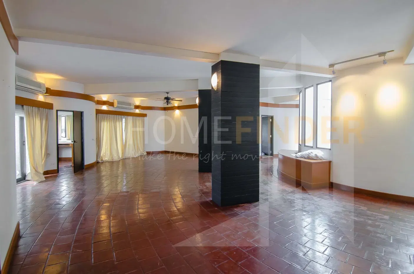 Siri Wireless Apartment 4 bedrooms, for rent