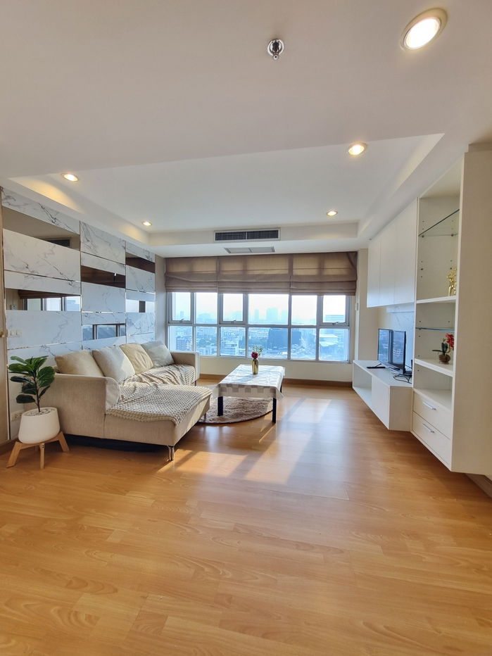 for rent inspire place Abac rama9 90sqm. 2 beds 2 baths only ❌20000❌ 👈line 0928242499👈👈