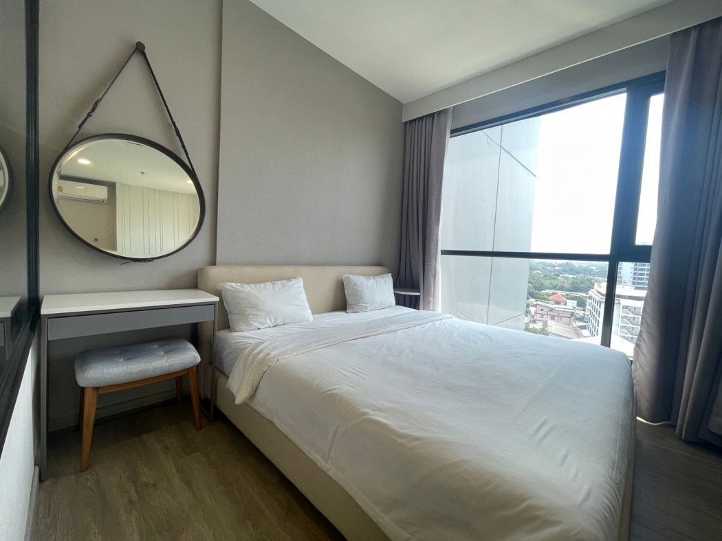 Rent KEEN Centre Sriracha high floor beautiful view atmosphere at Sriracha city good location close to tourist attraction community area