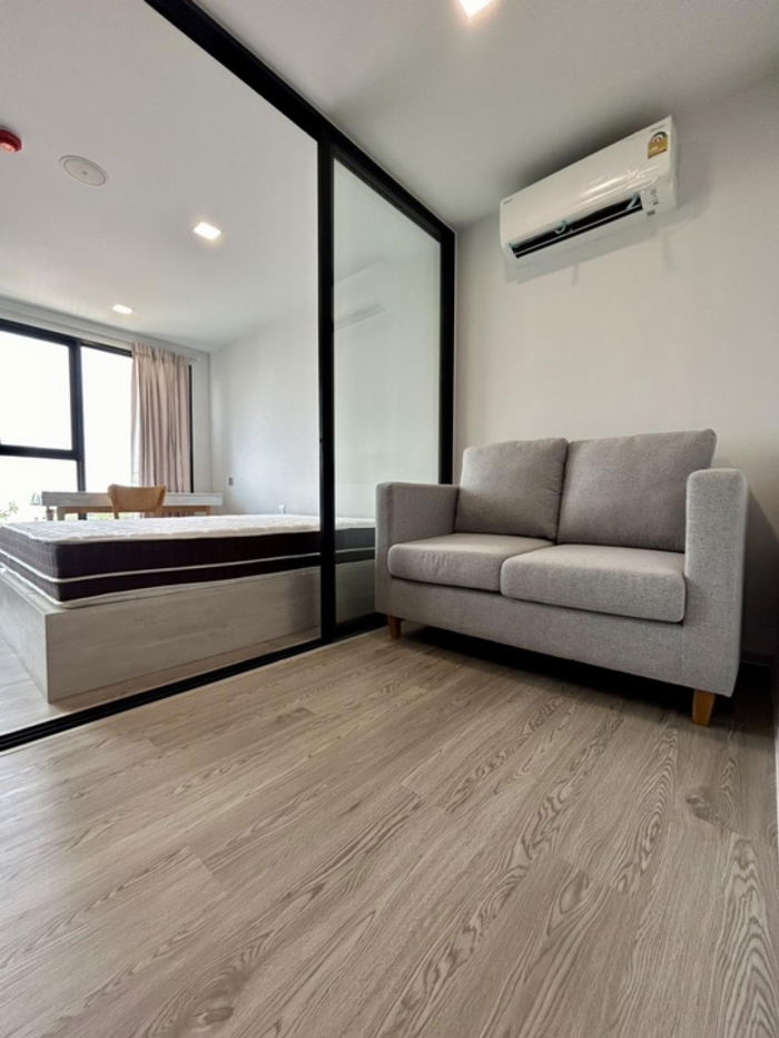 For rent condo ready to move in