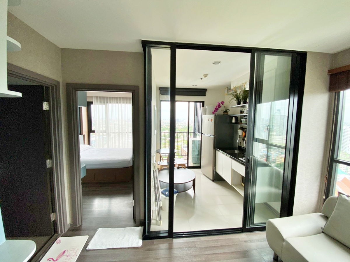 For Rent The Base Park East Sukhumvit 77 - 1 bed 30 sq.m.  5th floor