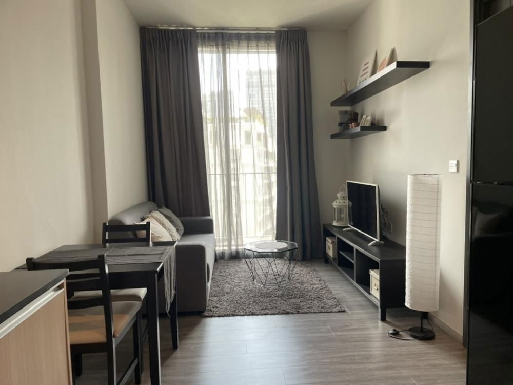 Edge Sukhumvit 23 1 bedroom o1 bathroom