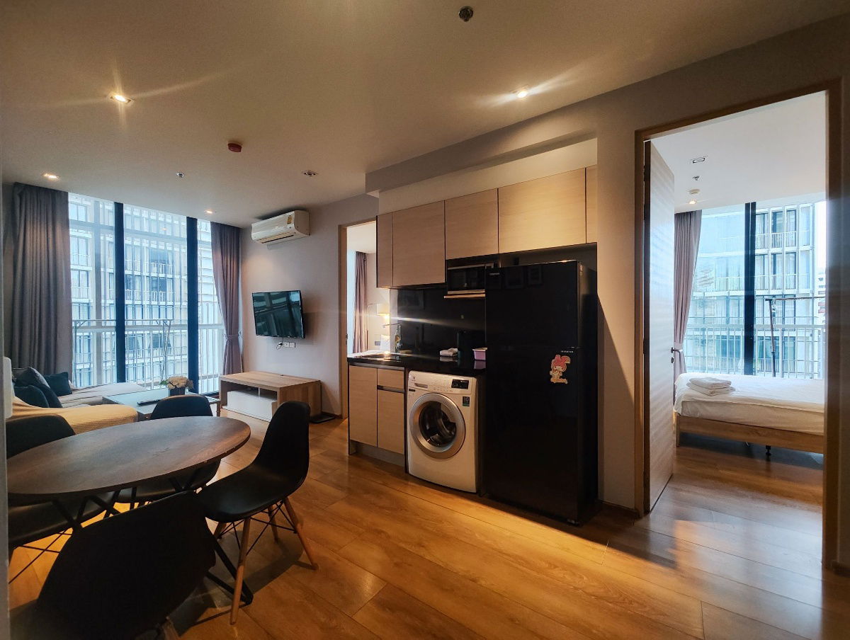 FOR RENT : Park 24 > Close to Prompong BTS Station (Rt-01)