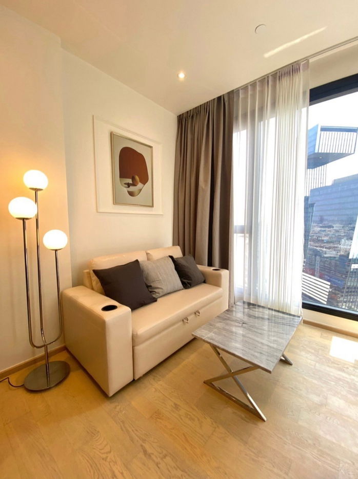 Renting Ashton asoke rama9 best price