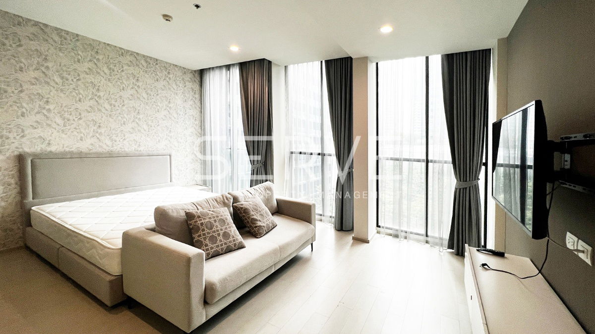 🔥Hot Price and Nice Location Studio with Partition Perfect Location Next to BTS Phloen Chit at Noble Ploenchit Condo / For Rent