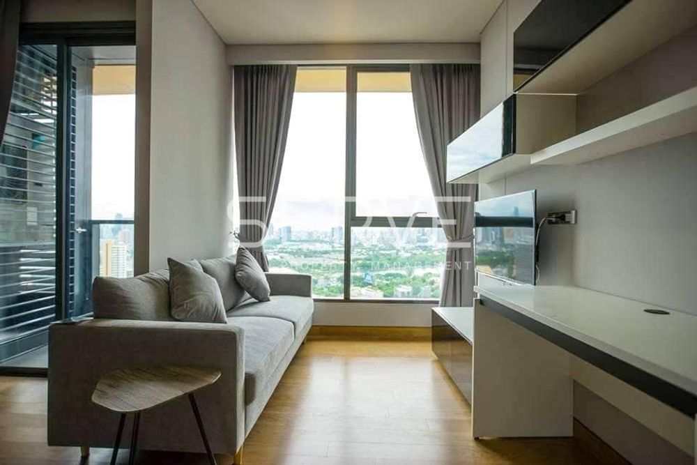 1 Bed 1 Bath For Rent  High Fl. 25+ Fully Furnished Close to BTS Phrom Phong station-The Lumpini 24