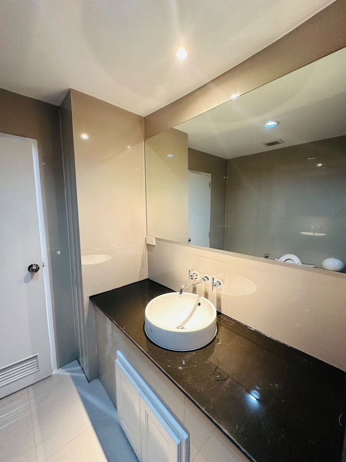 The Plenary Sathorn condominium for rent