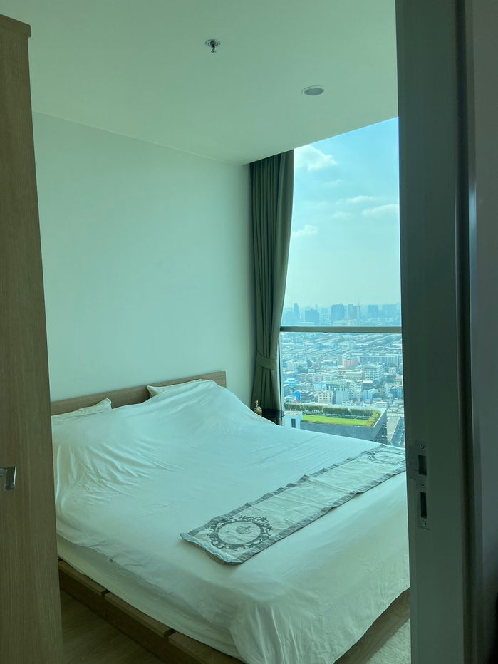 T1470 Condo for rent Noble Revolve Ratchada 2, beautiful room, fully furnished, special price