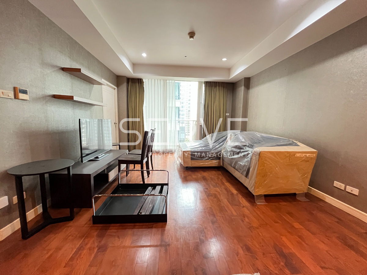 1 Bed with Bathtub 60 sq.m. Condo in Phrom Phong area Close to BTS Phrom Phong 580 m. at Baan siri 24 Condo/ For Rent