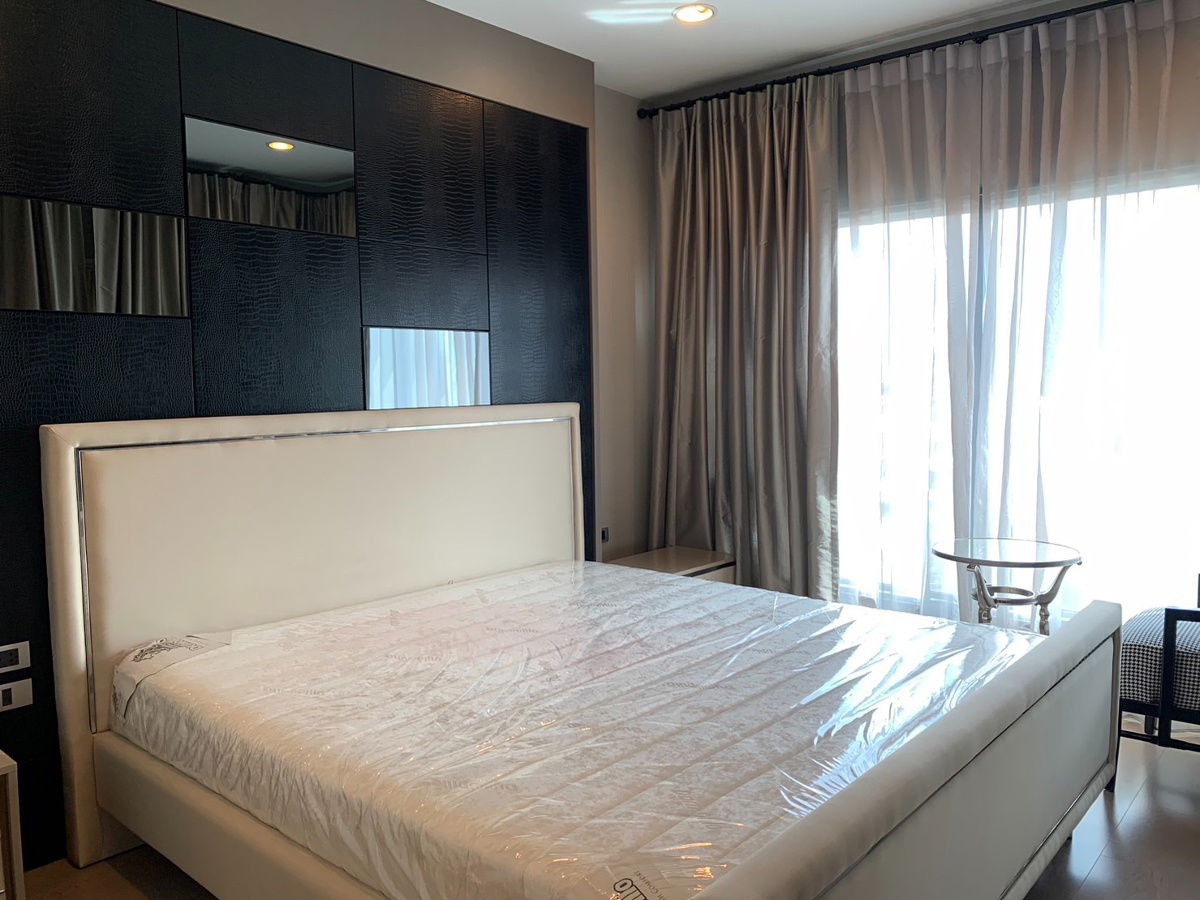 TCS11 Condo For Rent The Crest Sukhumvit34 Beautiful Room Fully Furnished Special Price