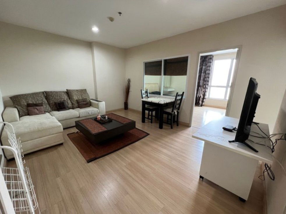 Life @ Sathorn 10, Size 48 sq m floor