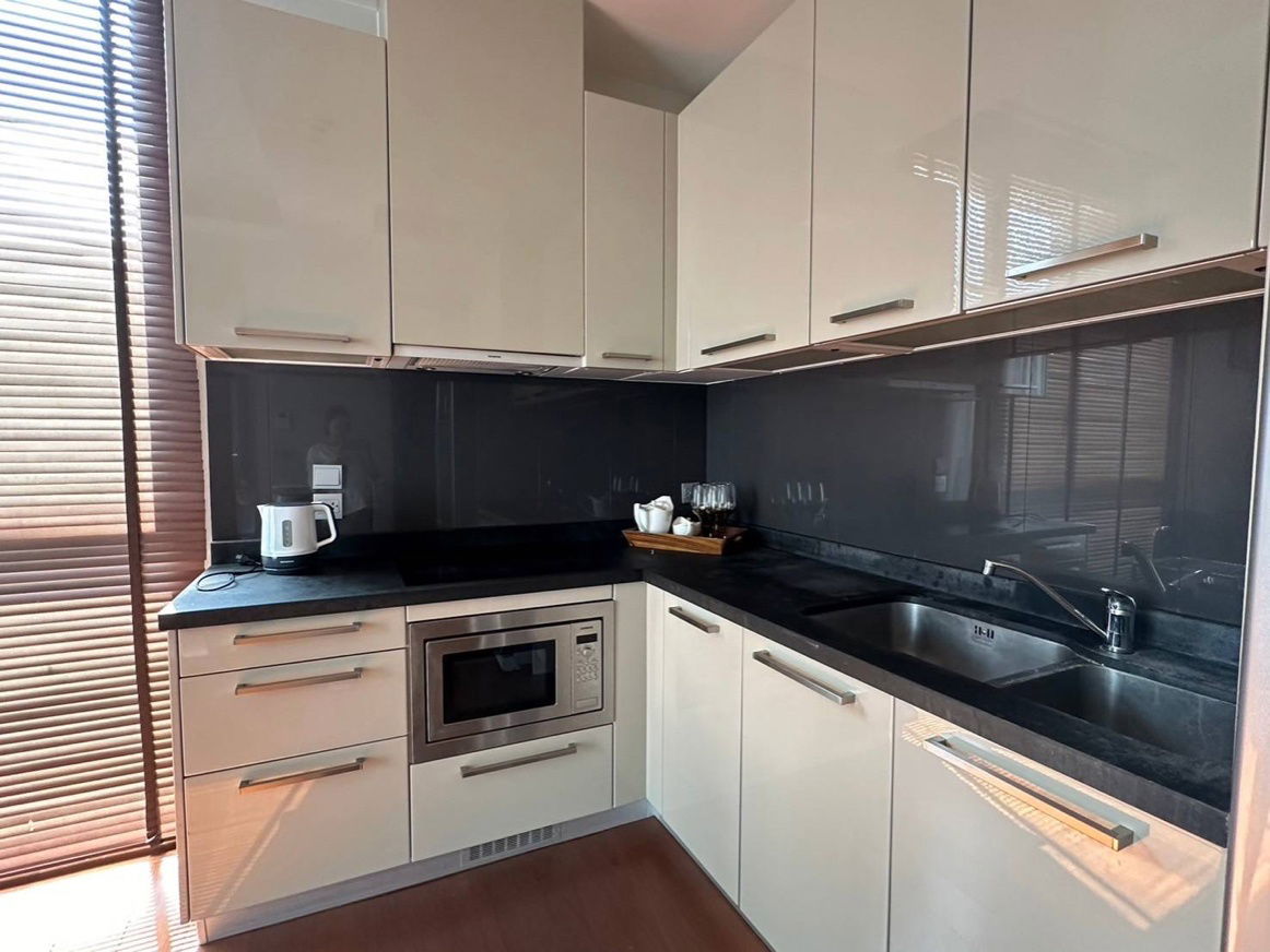 Quattro By Sansiri 出租公寓 2 卧室 2 浴室 82 平方米 56,000 泰铢/月