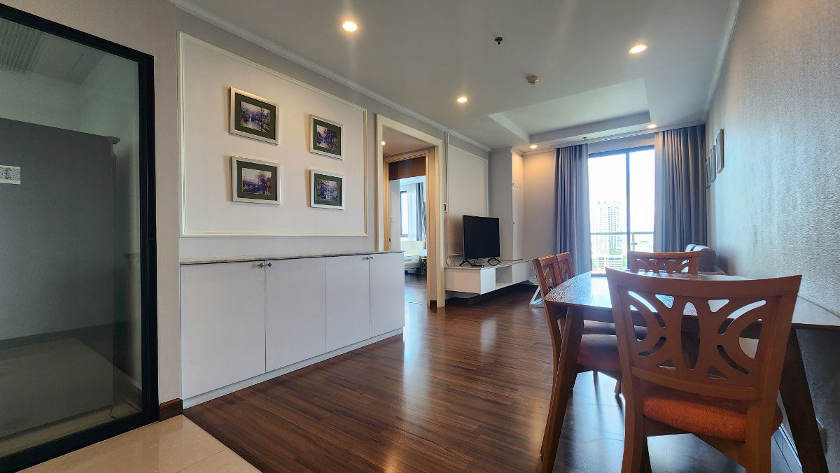 Supalai Elite Sathorn-Suanplu | 2 Bedrooms corner unit for rent Nice Furnished and Good Location Suanplu