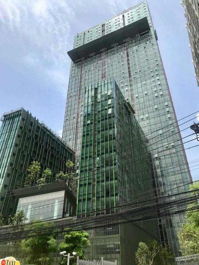 1 Bed Nice Room Super High Fl. 30+ Good Location BTS Ratchathewi 350 m. and Siam Paragon at Wish Signature Midtown Siam Condo / For Rent