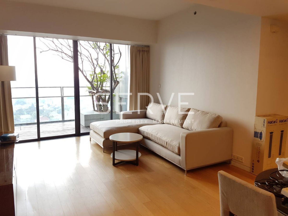 2 Beds with Bathtub 93 sq.m. Close to MRT Lumpini & BTS Chong Nonsi 600 m. at The Met Sathorn Condo / For Rent
