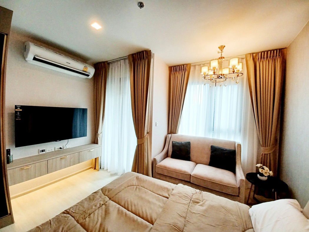 For rent, Life One Wireless, 29 sqm., 1 bedroom, 17th floor, corner, elegant and fully furnished.